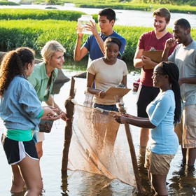 Turn students into real-world science collaborators Turn students into real-world science collaborators