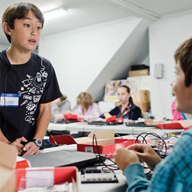 Teen investor ' 'kickstarting' ' new Arduino board Teen investor ' 'kickstarting' ' new Arduino board