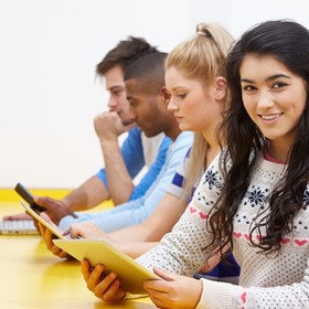 ISTE celebra la Semana de la Ciudadanía Digital con un nuevo informe que explora cómo construir y mantener una identidad digital positiva