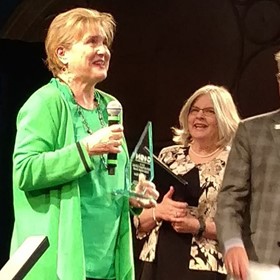 ISTE Interim CEO Receives Lifetime Achievement Award for Long-standing Commitment to Education Technology